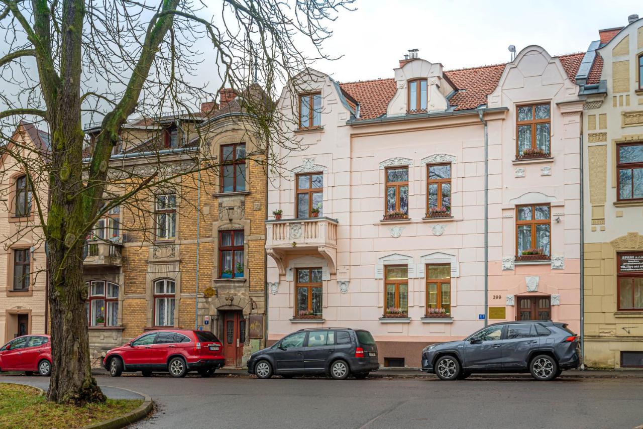 Nadstandardni Luxusni Apartman V Centru Ceske Lipy Ceska Lipa Luaran gambar